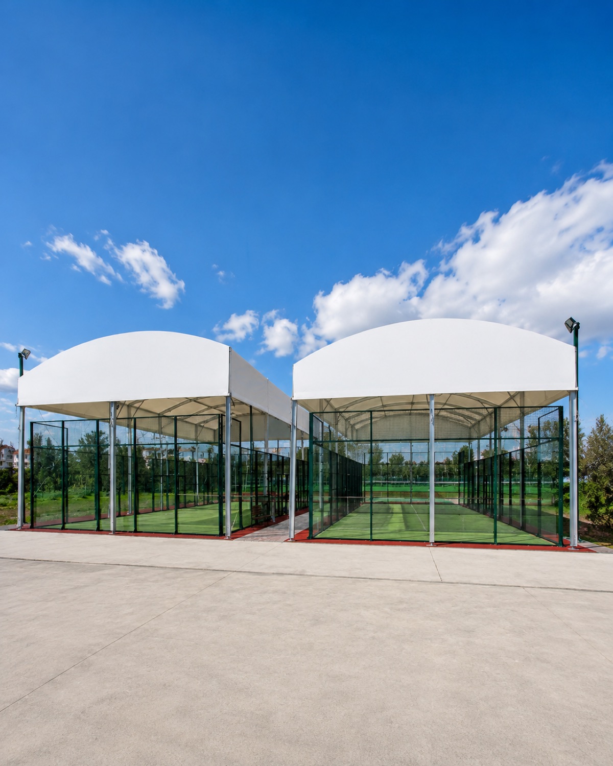 Pickleball-Überdachung 20 × 18 × 6 m