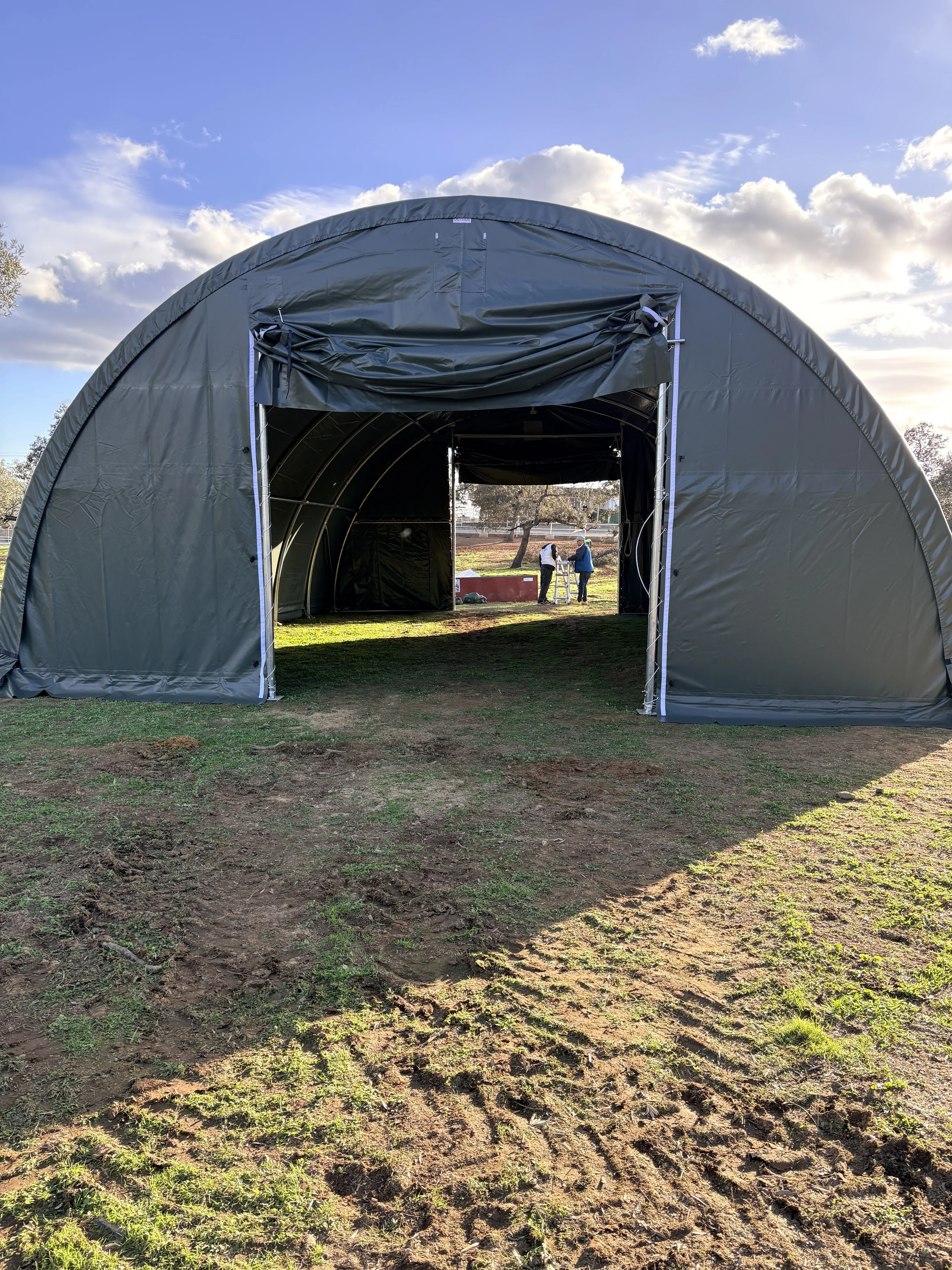 Arched Storage Tent 9.15 × 12 × 4.50 m